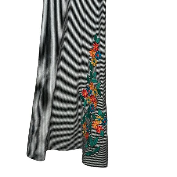 Judith March Women's Pants Flare Pull On Striped Embroidered Floral Medium NWT - Picture 8 of 11